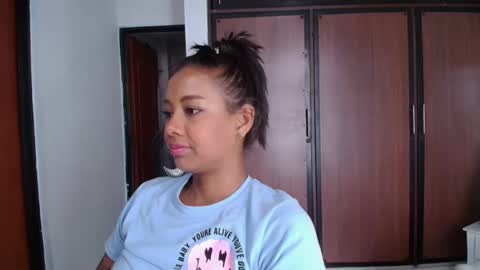 Sharlotte  online show from 01.28.25