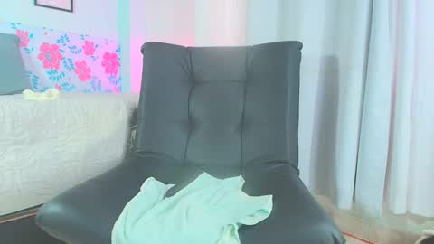 Sharlotte  online show from 11.24.25