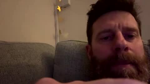 Snapshot of gilbertinio chatting on 02.04.26 Gilbert online show from 02.04.26