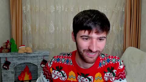 Snapshot of gilbertogonzales chatting on 12.17.24 gilbertogonzales online show from 12.17.24