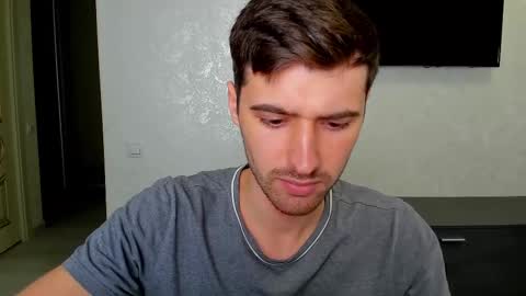 Snapshot of gilbertogonzales chatting on 03.04.25 gilbertogonzales online show from 03.04.25