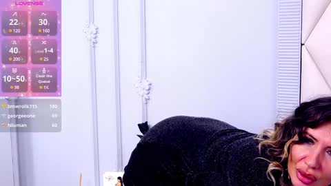 Gina online show from 02.05.25