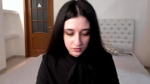 Kate online show from 12.31.24