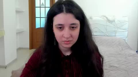Kate online show from 04.13.26