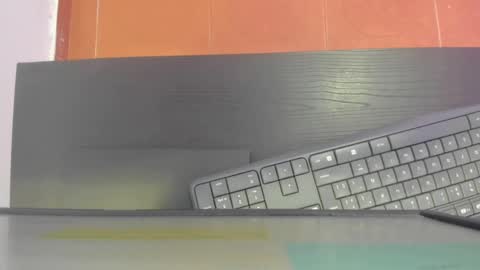 Snapshot of ginelawest chatting on 03.11.25 Gine online show from 03.11.25