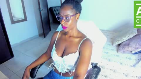 Snapshot of ginger_smil chatting on 04.16.26 Diana online show from 04.16.26
