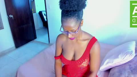 Snapshot of ginger_smil chatting on 05.22.26 Diana online show from 05.22.26