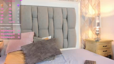 Ginger online show from 12.18.24