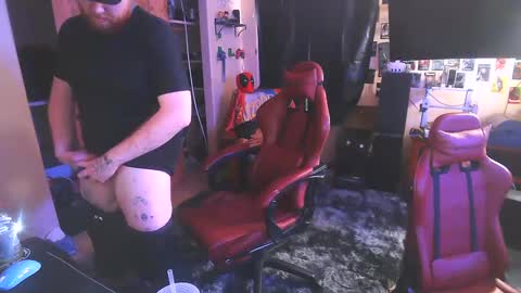 Snapshot of gingerbearcubx chatting on 12.22.24 GingerBearCub online show from 12.22.24