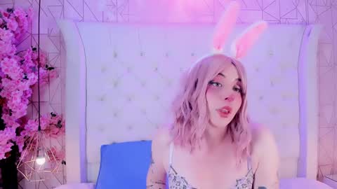     online show from 04.10.26