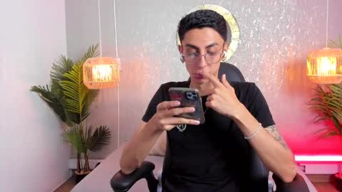 Gio Carangi online show from 04.12.26