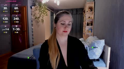  Lana  online show from 01.07.25