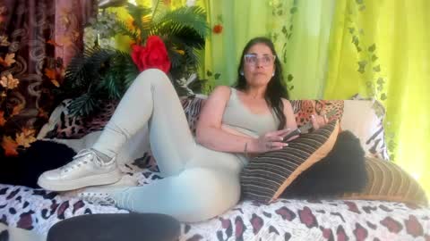Girasol Walton online show from 05.31.26