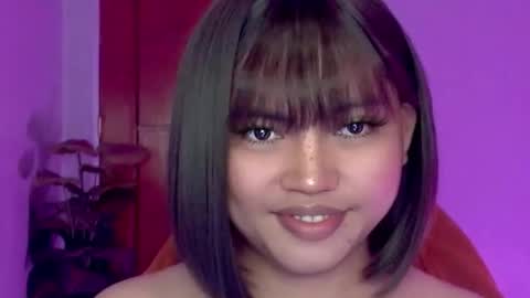 YOUR GIRL AXIE online show from 12.20.25