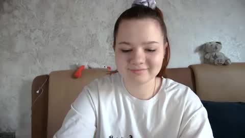 girl_cute07 online show from 04.30.26