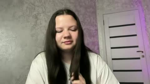 girl_cute07 online show from 06.24.26