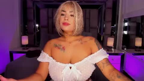 GIRL GRAY online show from 07.23.26
