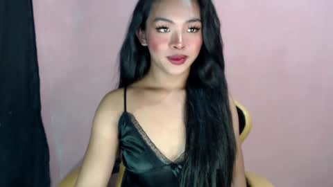 queen ronna online show from 01.06.25