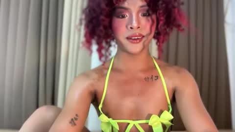 queen ronna online show from 01.09.26