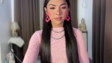 queen ronna online show from 02.06.26