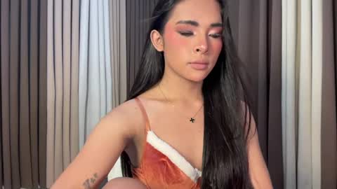 Snapshot of girlcock_dominantfucker chatting on 06.25.26 queen ronna online show from 06.25.26