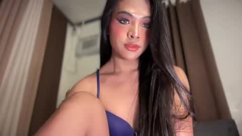 Snapshot of girlcock_dominantfucker chatting on 07.25.26 queen ronna online show from 07.25.26