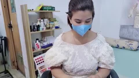 Snapshot of girlhanoi chatting on 09.22.25 girlhanoi online show from 09.22.25