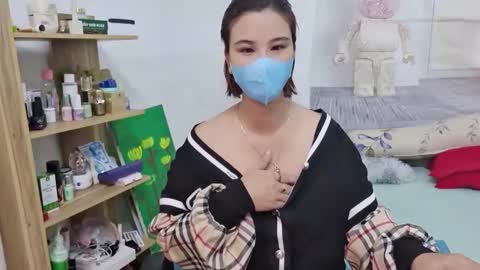 Snapshot of girlhanoi chatting on 09.24.25 girlhanoi online show from 09.24.25