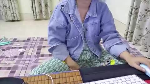 Snapshot of girlhanoi chatting on 10.22.25 girlhanoi online show from 10.22.25