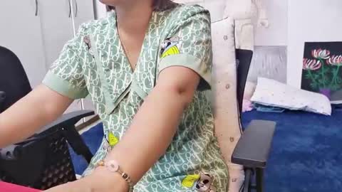 Snapshot of girlhanoi chatting on 11.07.25 girlhanoi online show from 11.07.25