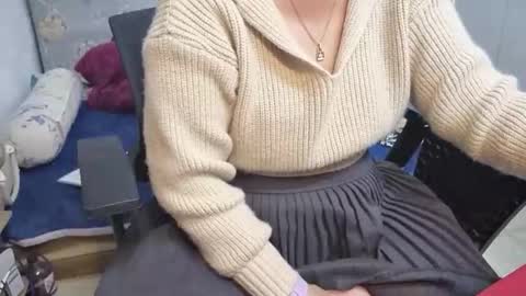 Snapshot of girlhanoi chatting on 12.01.25 girlhanoi online show from 12.01.25