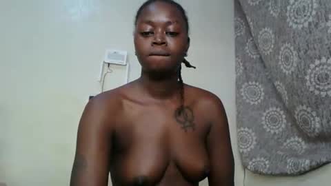 Snapshot of girlnextdoor60 chatting on 05.08.26 Sexy online show from 05.08.26