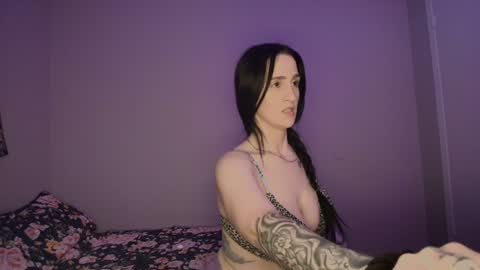Snapshot of girlofurdreamsxxxxox chatting on 06.20.26 Camille online show from 06.20.26