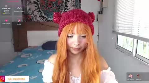 Snapshot of girlredkush chatting on 06.18.26 Ann online show from 06.18.26