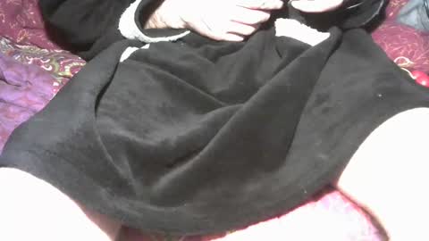 Snapshot of girlscallme666 chatting on 11.18.25 lovegirlscallme online show from 11.18.25