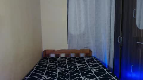 Snapshot of girlsweet_enise69xxx chatting on 12.01.24 Mynameisenise online show from 12.01.24