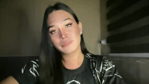 Snapshot of girlthatuneedrhainexxx chatting on 07.17.26 RHAINEEE online show from 07.17.26
