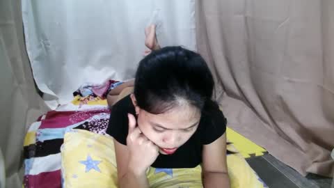 Snapshot of girlxfromxph chatting on 12.24.24 girlxfromxph online show from 12.24.24