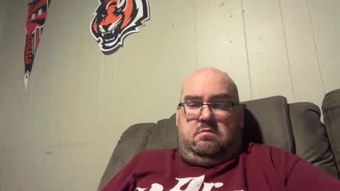 Snapshot of girthdaddy9 chatting on 05.29.26 girthdaddy9 online show from 05.29.26