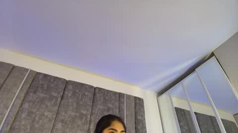 Snapshot of giselamaru chatting on 05.18.26 online show from 05.18.26