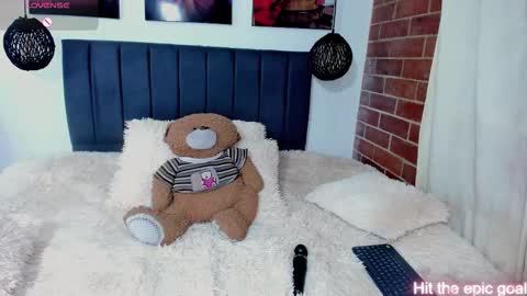  Kylie  online show from 02.22.26