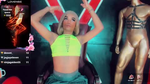 Snapshot of gisele_fox chatting on 01.07.25 Gisel online show from 01.07.25