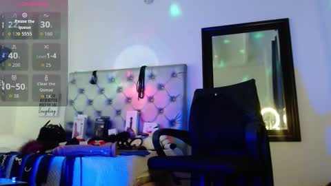 Snapshot of gisell_taylor18 chatting on 03.10.26 gisell taylor online show from 03.10.26