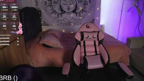 Snapshot of giselx_xx chatting on 05.04.26 GISEL online show from 05.04.26