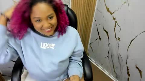 Snapshot of gisselle_hh chatting on 05.23.26 Gisselle online show from 05.23.26