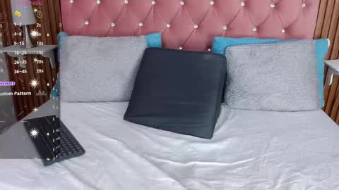 Snapshot of gissellsaenz chatting on 05.16.26 Gissell Saenz online show from 05.16.26