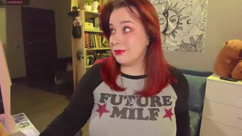 AlexaMillis online show from 02.09.25