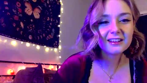 givemesweetdreams online show from 03.04.25