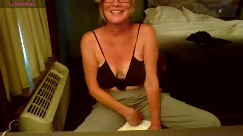 Gwendolyn online show from 06.04.26