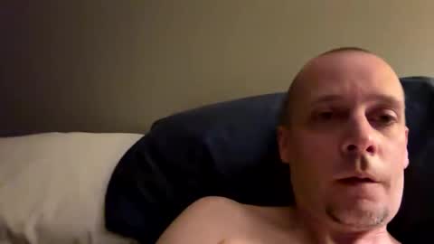 Snapshot of glenclark20 chatting on 09.23.25 glenclark20 online show from 09.23.25